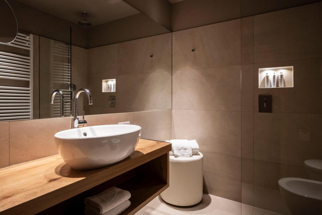 Standard Double Room,1689838388:JPEG